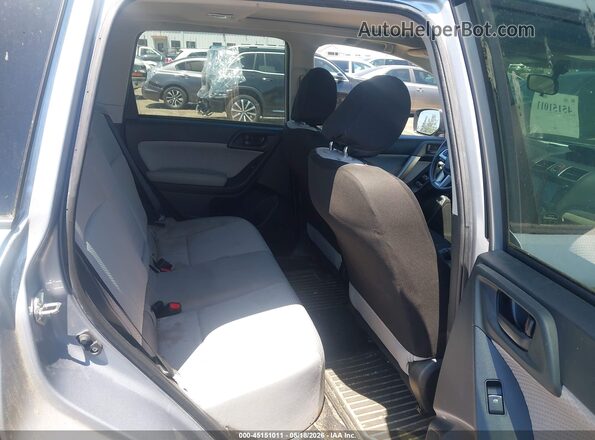 JF2SJAEC2JH517075 2018 SUBARU FORESTER Серебряный Вид наклейки с VIN-кодом