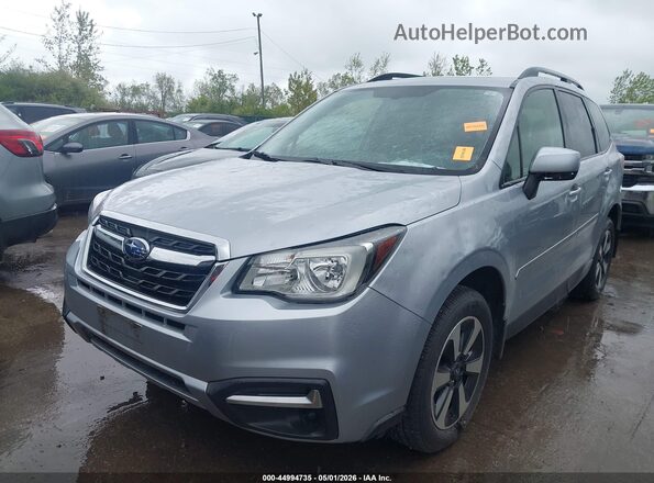 JF2SJAEC4HH479343 2017 SUBARU FORESTER 2.5 Серебряный Передняя левая четверть
