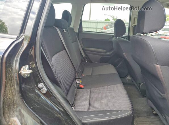 JF2SJAEC9HH564596 2017 SUBARU FORESTER Черный Вид задних сидений