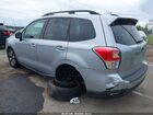 2018 Subaru Forester 2.5i Premium Серебряный vin: JF2SJAECXJH542998