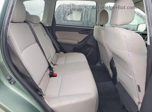 JF2SJAFC9GH500653 2016 SUBARU FORESTER Green Widok wnętrza z tyłu