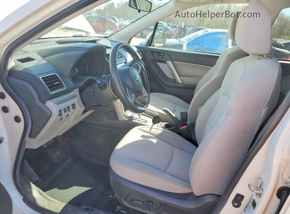 JF2SJAGC3HH444936 2017 SUBARU FORESTER Белый Вид салона спереди