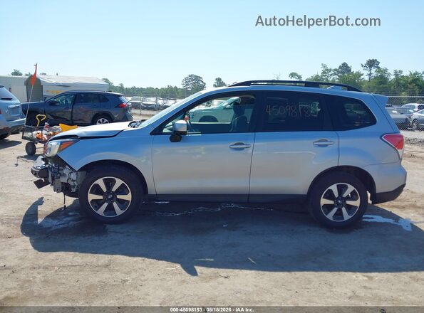 JF2SJAGC8HH560732 2017 SUBARU FORESTER Серебряный 