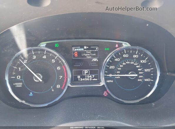 JF2SJAGCXJH545607 2018 SUBARU FORESTER Green Vista de los asientos traseros