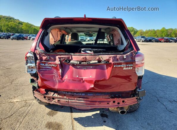 JF2SJAJC4HH546951 2017 SUBARU FORESTER Красный Вид сзади