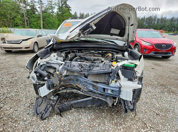 JF2SJAJC8JH460564 2018 SUBARU FORESTER Белый Вид спереди