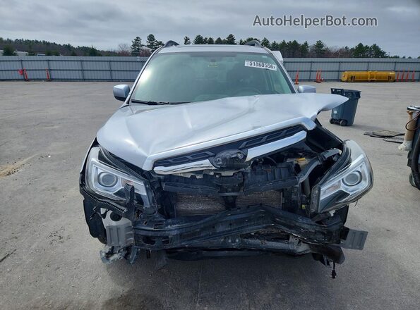 JF2SJARC1HH436945 2017 SUBARU FORESTER Silver Widok z przodu