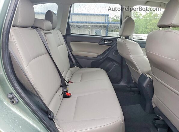 JF2SJARC4GH558228 2016 SUBARU FORESTER Green უკანა სალონის ხედი