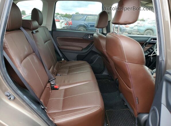 JF2SJAWC0HH596271 2017 SUBARU FORESTER Brown Вид задньої частини салону