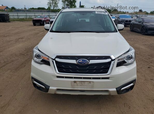 JF2SJAWC3JH560127 2018 SUBARU FORESTER White Widok z przodu