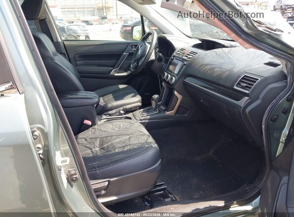 JF2SJAWC6JH517465 2018 SUBARU FORESTER Зеленый Вид салона спереди