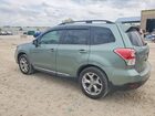 2018 Subaru Forester 2.5i Touring Green vin: JF2SJAWCXJH511569