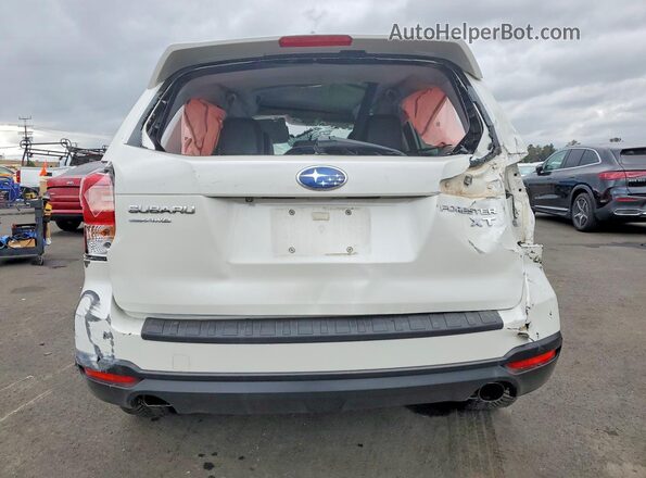 JF2SJGEC8HH428558 2017 SUBARU FORESTER White Vista trasera