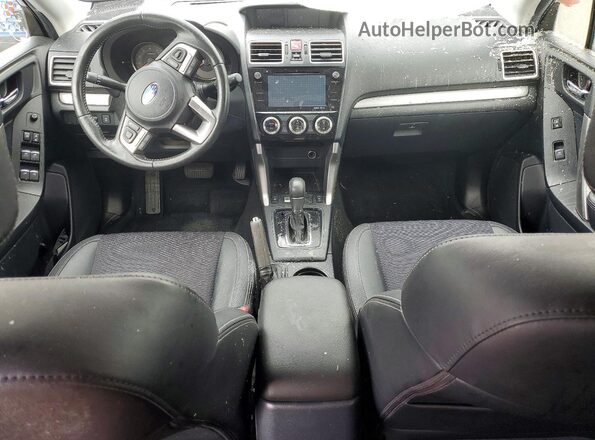 JF2SJGEC8HH428558 2017 SUBARU FORESTER White Vista del salpicadero