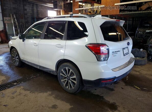 JF2SJHSC2HH494341 2017 SUBARU FORESTER2. Белый Задняя левая четверть