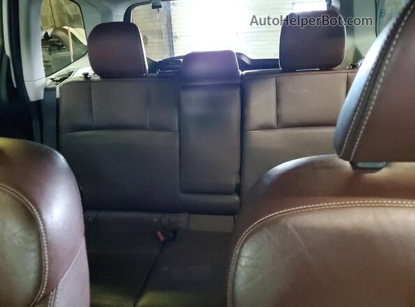 JF2SJHSC2HH494341 2017 SUBARU FORESTER2. Белый Вид задних сидений