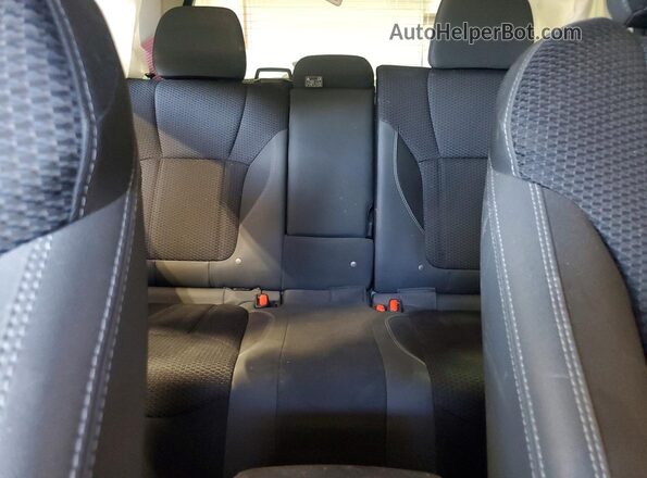 JF2SKAFC0MH450475 2021 SUBARU FORESTER Белый Вид задних сидений
