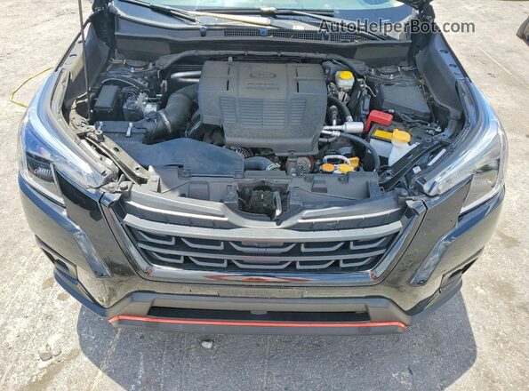 JF2SKAGC6RH455413 2024 SUBARU FORESTER Black Widok komory silnika