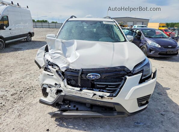 JF2SKALC4RH419211 2024 SUBARU FORESTER White Widok z przodu