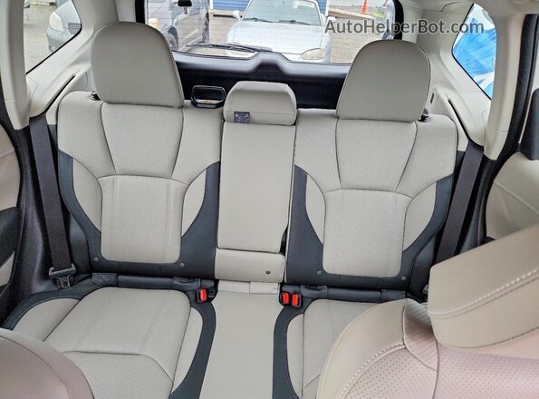 JF2SKALC7RH414455 2024 SUBARU FORESTER White უკანა სავარძლების ხედი