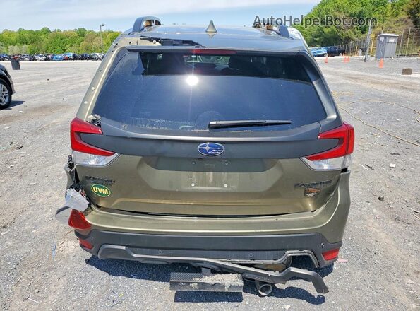 JF2SKAMC1NH464017 2022 SUBARU FORESTER Зеленый Вид сзади