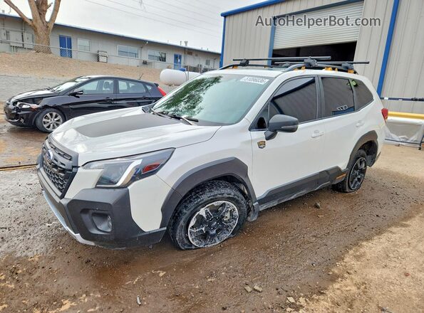 JF2SKAMC4NH430427 2022 SUBARU FORESTER White Front left