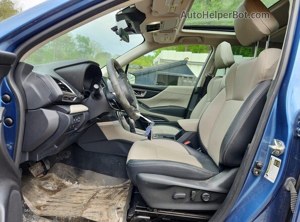 JF2SKAPC2PH500621 2023 SUBARU FORESTER Синий Вид салона спереди