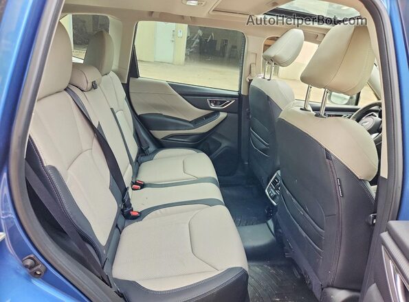 JF2SKAPC2PH500621 2023 SUBARU FORESTER Синий Вид задней части салона