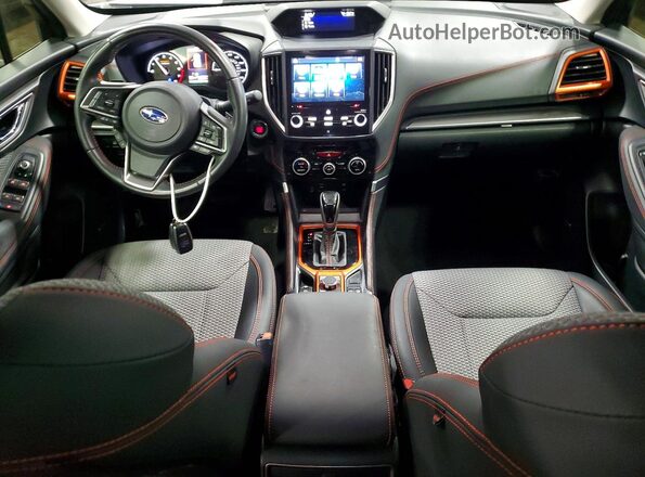 JF2SKAPC3KH552848 2019 SUBARU FORESTER Серебряный Вид панели приборов
