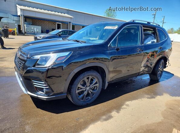 JF2SKARC0NH424116 2022 SUBARU FORESTER Черный Передняя левая четверть