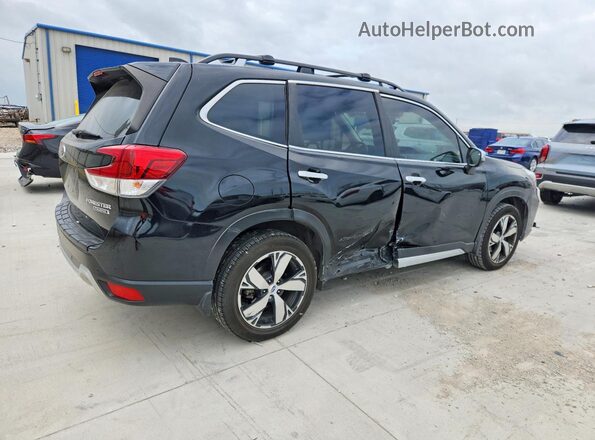 JF2SKAWC2KH576995 2019 SUBARU FORESTER Черный Задняя правая четверть