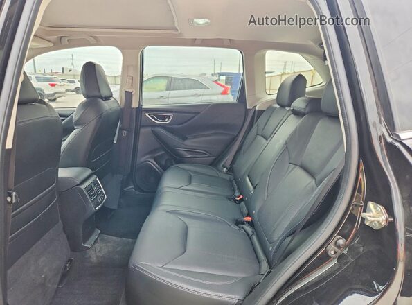 JF2SKAWC2KH576995 2019 SUBARU FORESTER Черный Вид задней части салона
