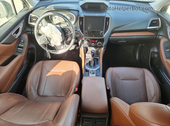 JF2SKAXC0LH588594 2020 SUBARU FORESTER Gray Widok deski rozdzielczej