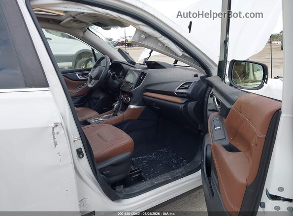 JF2SKAXC7MH544836 2021 SUBARU FORESTER2. White Front interior view