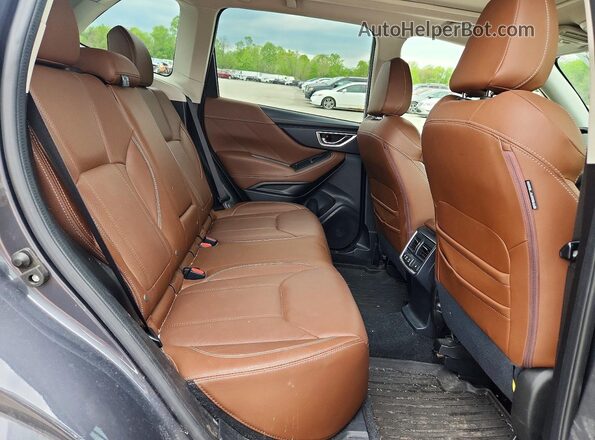 JF2SKAXC8LH412957 2020 SUBARU FORESTER Серый Вид задней части салона