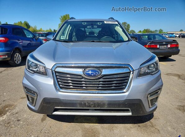 JF2SKAXC9LH610561 2020 SUBARU FORESTER Серебряный Вид спереди