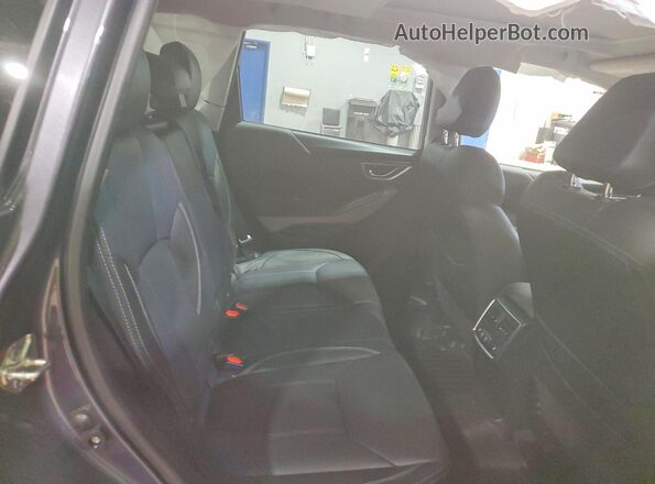 JF2SKEPC9NH458890 2022 SUBARU FORESTER Gray Widok wnętrza z tyłu