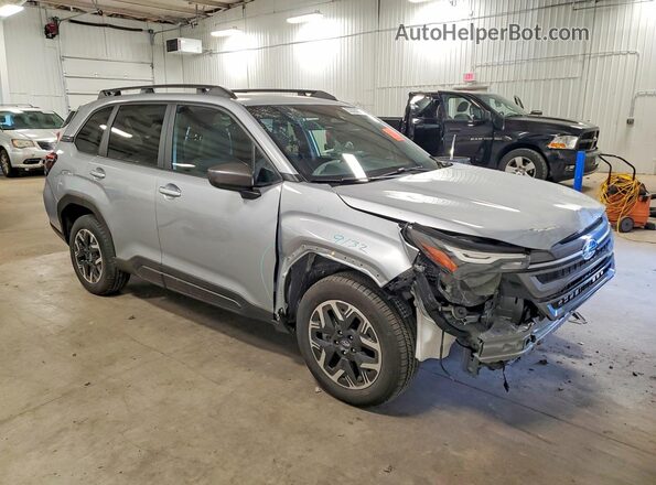 JF2SLDDC7SH615100 2025 SUBARU FORESTER Серебряный Передняя правая четверть