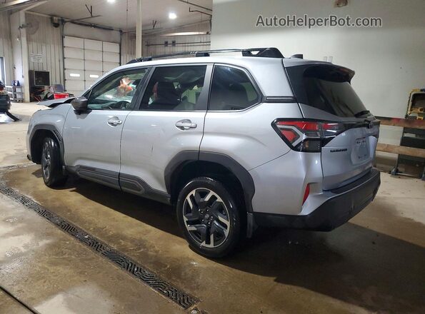 JF2SLDRC2SH510828 2025 SUBARU FORESTER Серебряный Задняя левая четверть