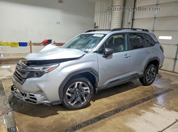 JF2SLDRC2SH510828 2025 SUBARU FORESTER Серебряный Передняя левая четверть
