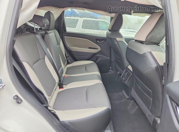 JF2SLDRC7SH582849 2025 SUBARU FORESTER White Widok tylnych siedzeń