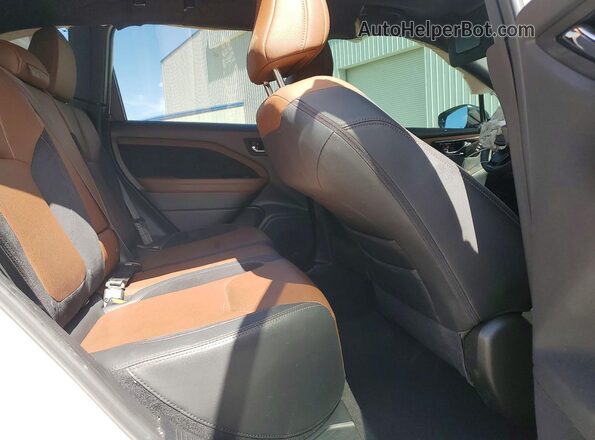 JF2SLDTC1SH406100 2025 SUBARU FORESTER Белый Вид задней части салона