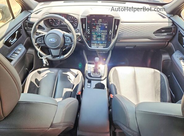 JF2SLDTC5SH456384 2025 SUBARU FORESTER Gray Dashboard view