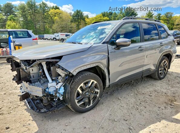 JF2SLSED4SH431356 2025 SUBARU FORESTER Серый Передняя левая четверть