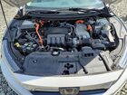 2018 Honda Clarity White vin: JHMZC5F12JC020177