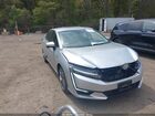 2018 Honda Clarity Plug-in Hybrid   Серебряный vin: JHMZC5F15JC018309