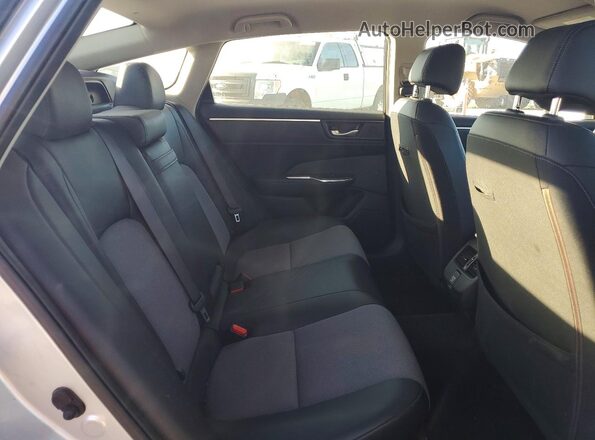 JHMZC5F19KC007136 2019 HONDA CLARITY Silver Vista de los asientos traseros