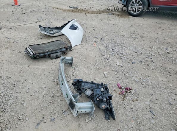 JM1BM1X31G1294404 2016 MAZDA 3 Белый Вид подкапотного пространства