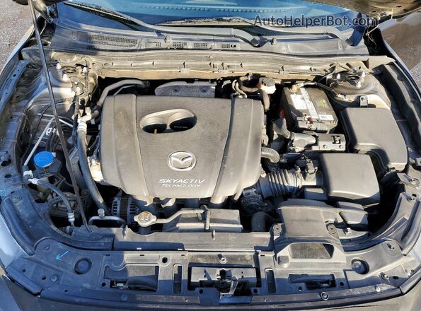JM1BN1V76H1105718 2017 MAZDA 3 Угольный Вид задней части салона