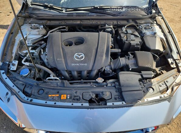 JM1BPACL0L1173094 2020 MAZDA 3 Серебряный Вид задней части салона